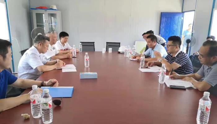 9調(diào)研會(huì)議。 梁武益 攝700.jpg