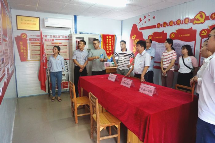 47觀摩現(xiàn)場。謝微旋 攝.jpg