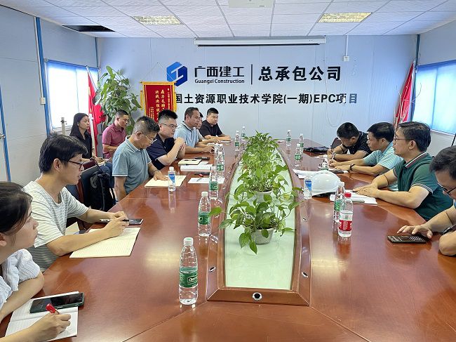 會(huì)議現(xiàn)場。劉博群 攝（修圖）.jpg