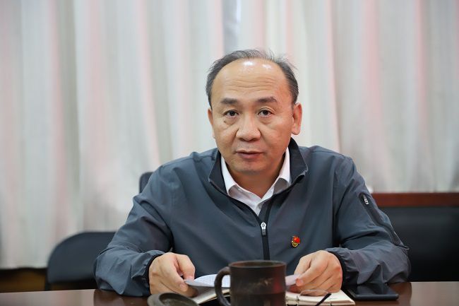 陸烜講話。侯健杰攝（修圖）.jpg